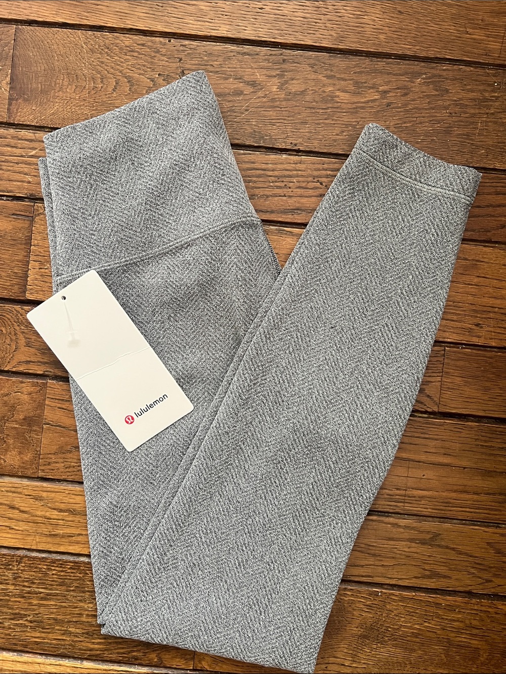Lululemon Herringbone Grey Wunder Train High Rise Leggings 25" Length Size 8 NWT